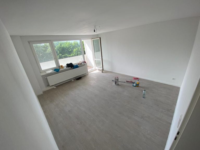 Sanierung und Innenausbau von Wohnungen – 41