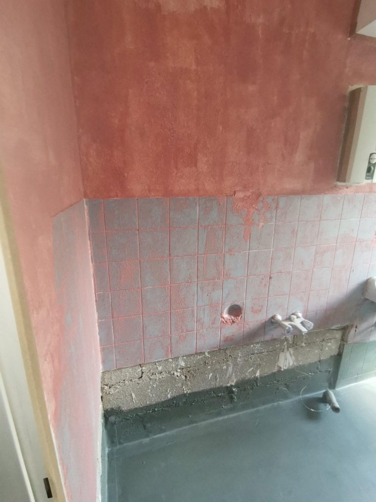 Sanierung und Innenausbau von Wohnungen – 27