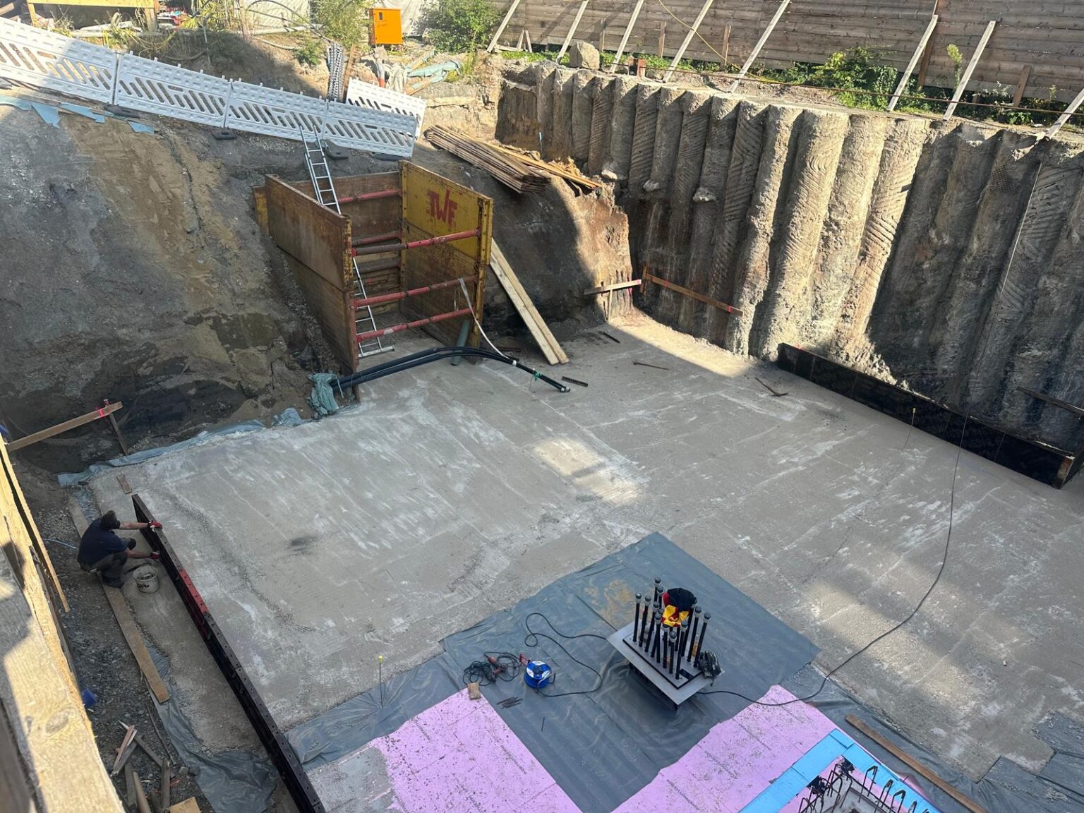 WhatsApp Image 2025-11-11 at 17.48.30 (1)